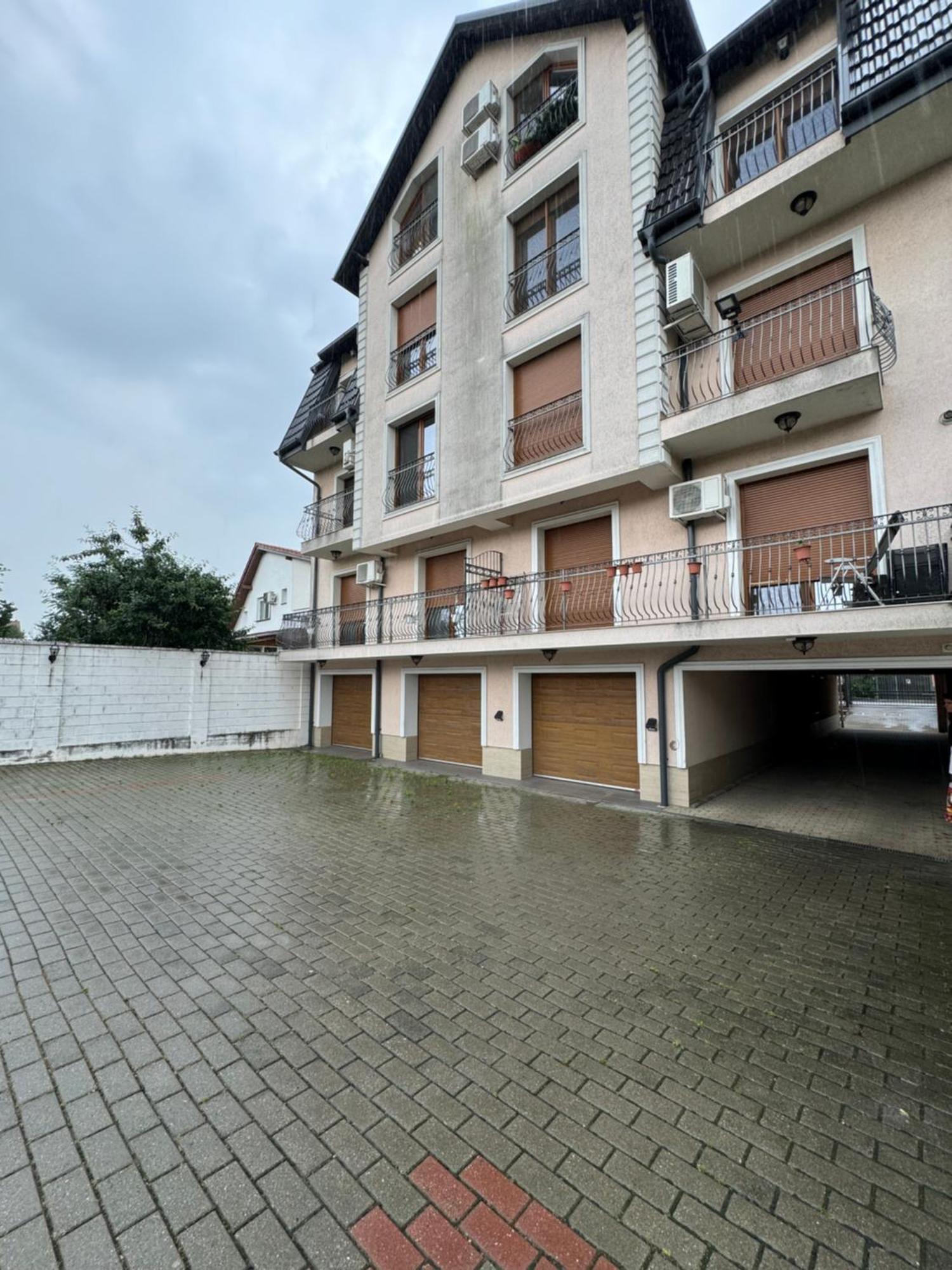 Apartment In The Villa Northern Dreams #1 Parking Included In Price Timisoara Esterno foto