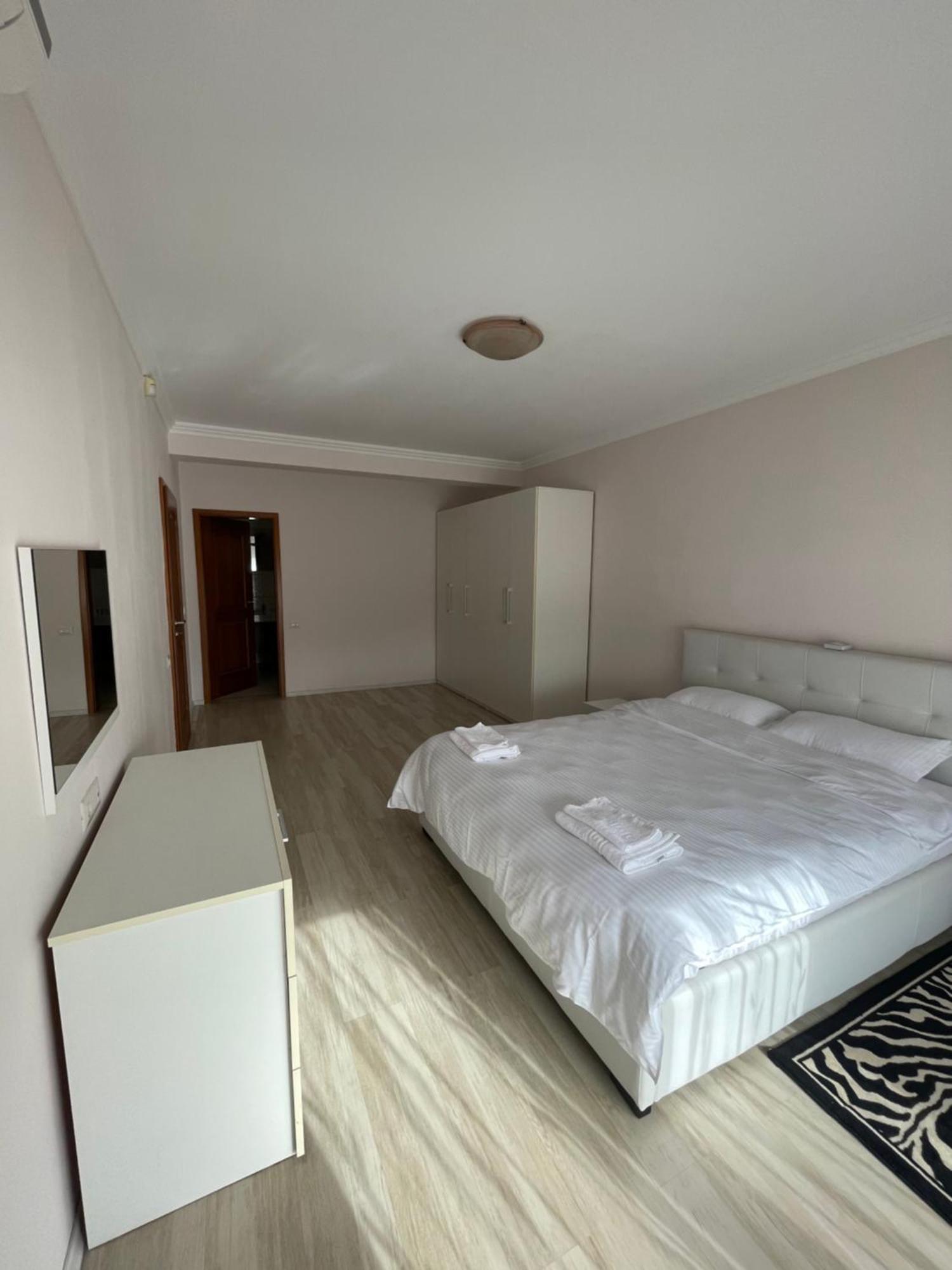 Apartment In The Villa Northern Dreams #1 Parking Included In Price Timisoara Esterno foto